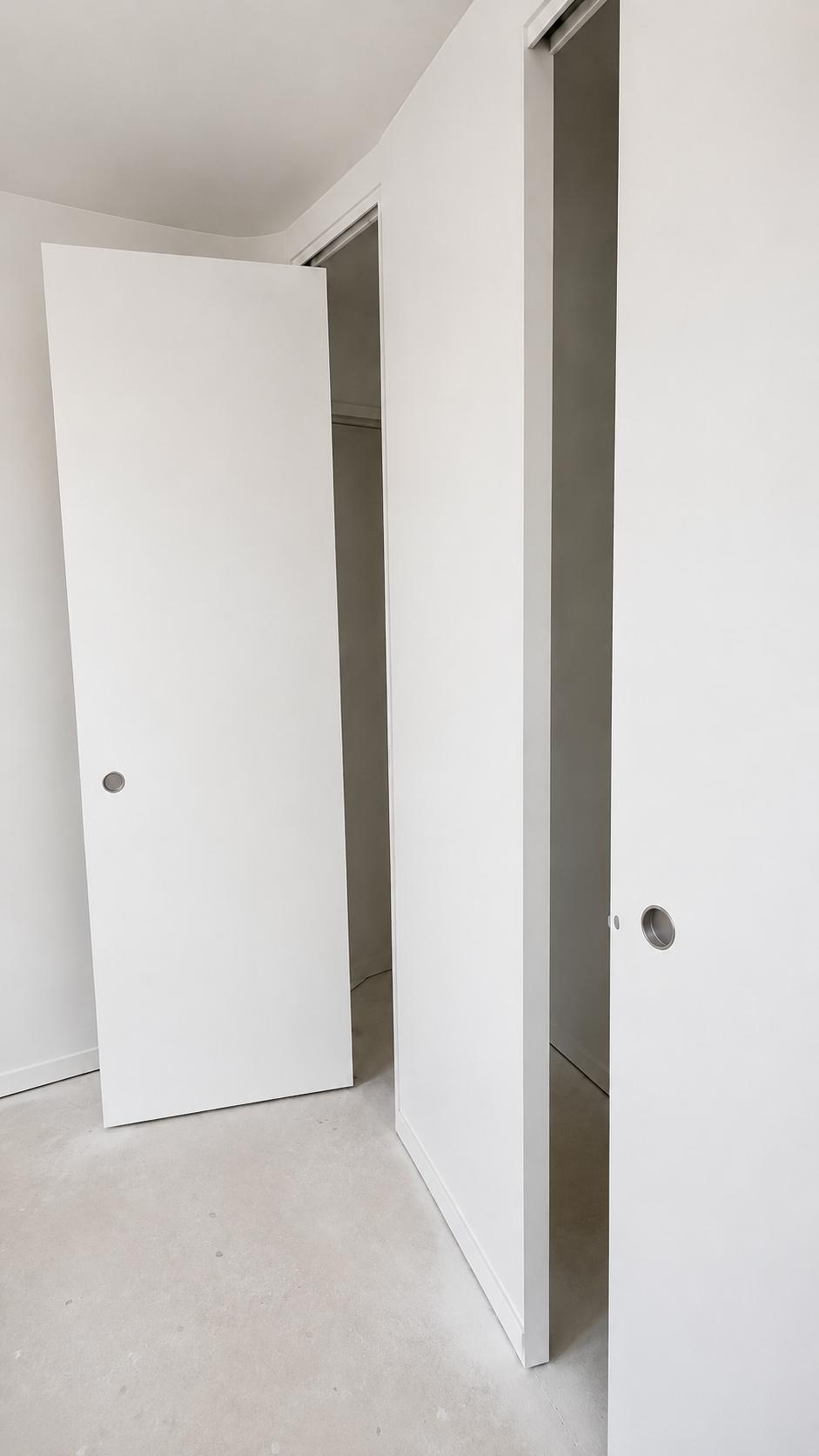 Professional wall and ceiling painting service